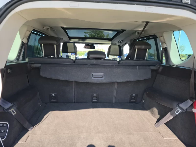 Taxi Vodice - Bernard's Renault Espace big trunk luggage space
